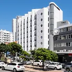Flamingo 601: 1 Bedroom Sea Point Aprt