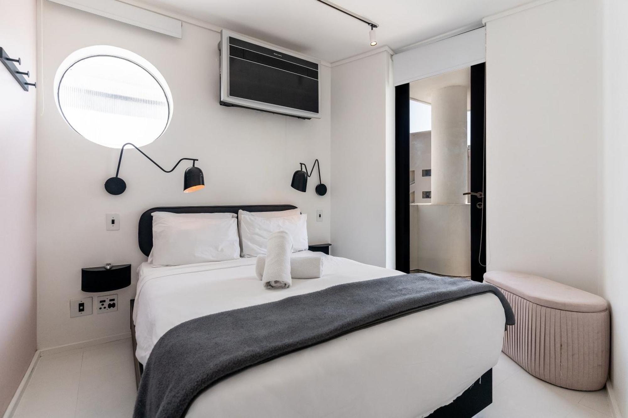 Flamingo 601: 1 Bedroom Sea Point Aprt Apartment